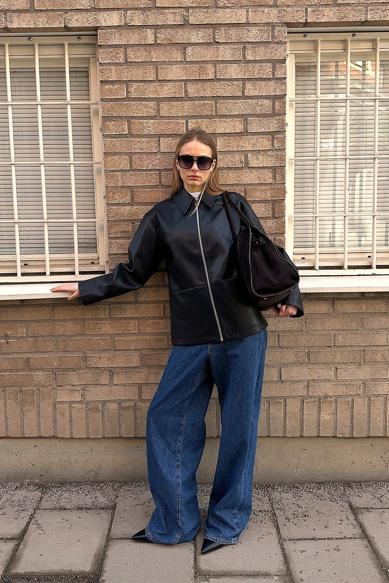 Women Loose Low Waist Long Jeans – Baggy Wide Leg Low-Rise Denim for Pakistan | DENIMS