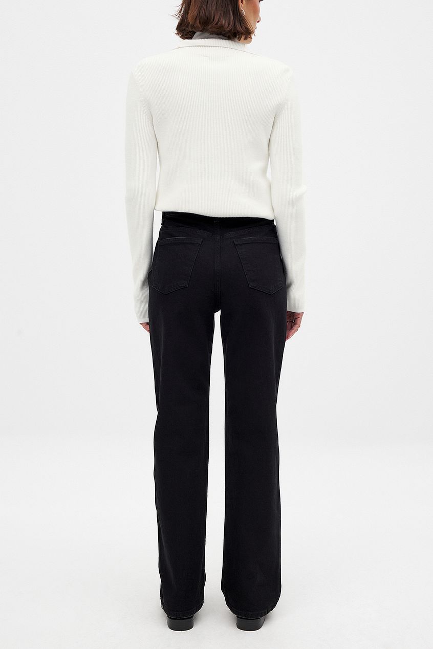 Women Straight High Waist Jeans – Classic High-Rise Straight Leg for Pakistani Women | DENIMS