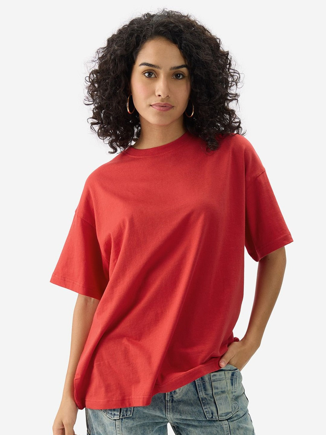 Women Round Neck Oversized Cotton T-Shirt – Comfortable Casual Wear Pakistan