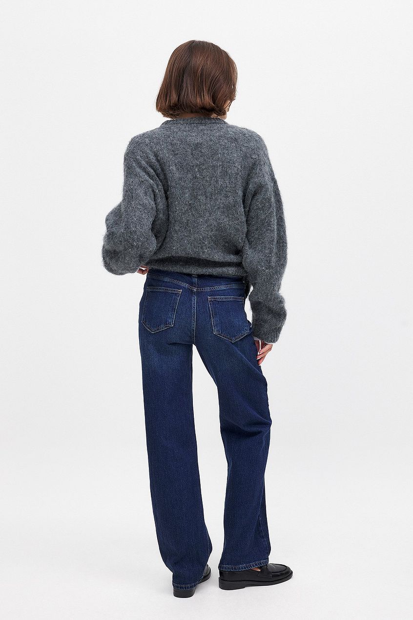 Women Straight High Waist Jeans – Timeless High-Rise Straight Leg Denim for Pakistani Women | DENIMS