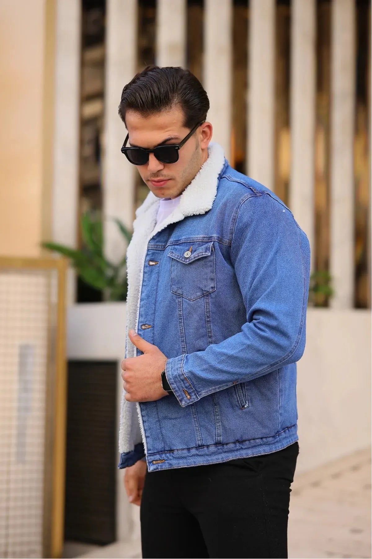 Full Inner White Fur Blue Denim Jacket