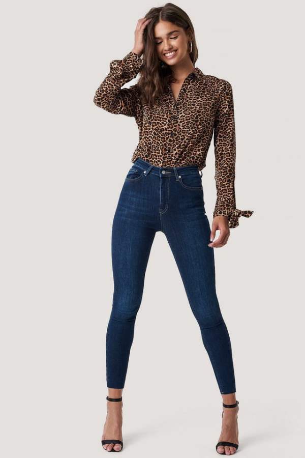 Womens Slim Fit Half Flare Mid-Rise Clean Look Stretchable Jeans