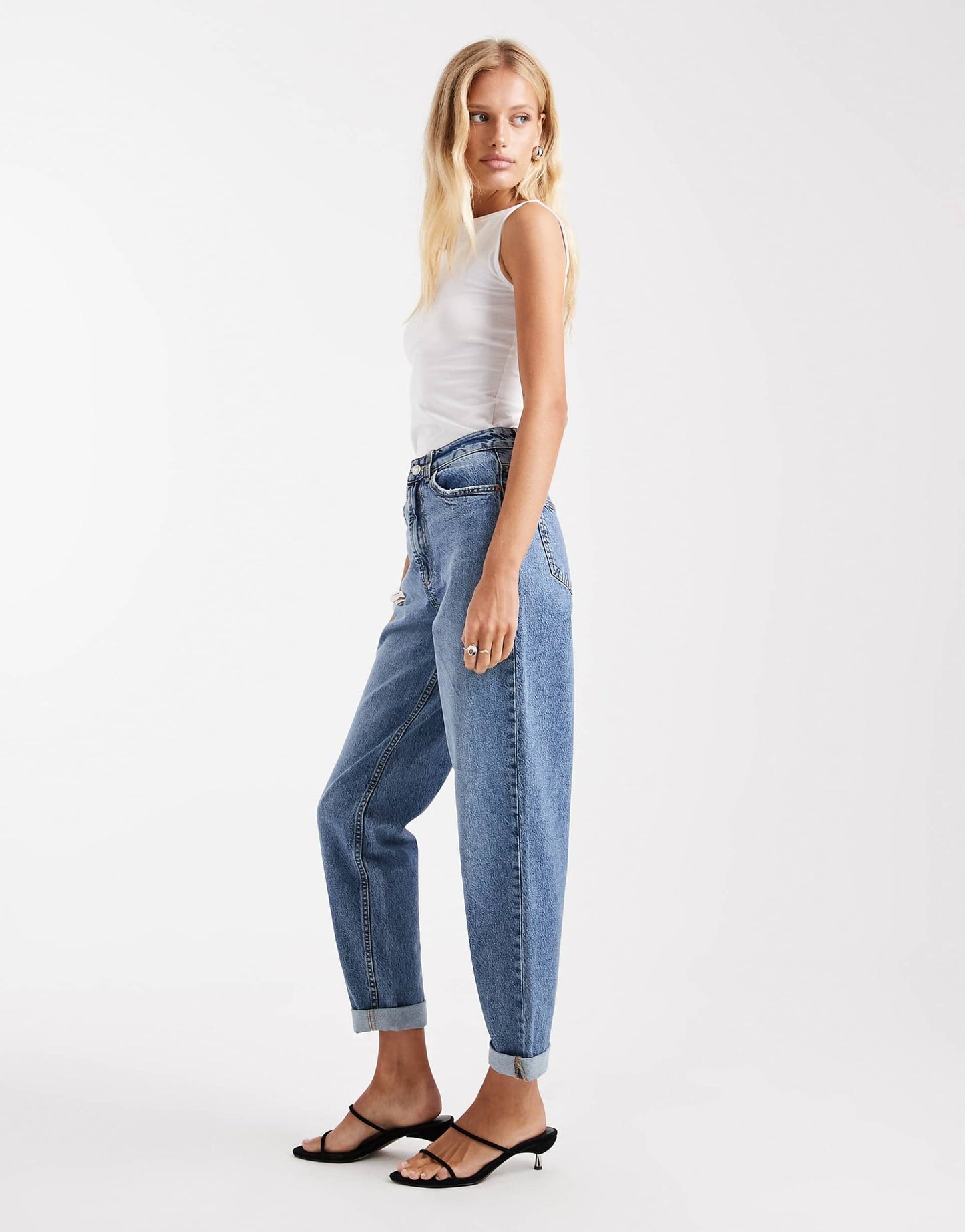 Mom Jeans in Mid Blue – High Waist Vintage Fit Denim for Women in Pakistan | DENIMS