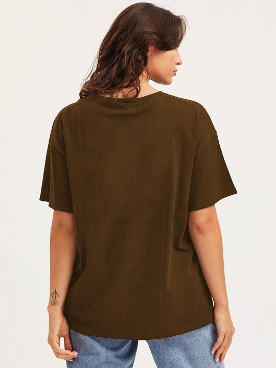 Floral Printed Cotton T-shirt – Stylish Women’s Casual Wear in Pakistan