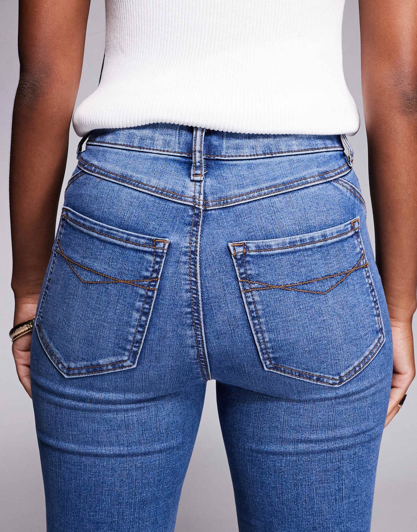 Skinny Jean in Medium Denim – Slim Fit Stretchable Jeans for Men in Pakistan | DENIMS