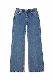 Low Waist Jeans for Women – Trendy Low-Rise Denim, Sleek Fit & All-Day Comfort in Pakistan | DENIMS