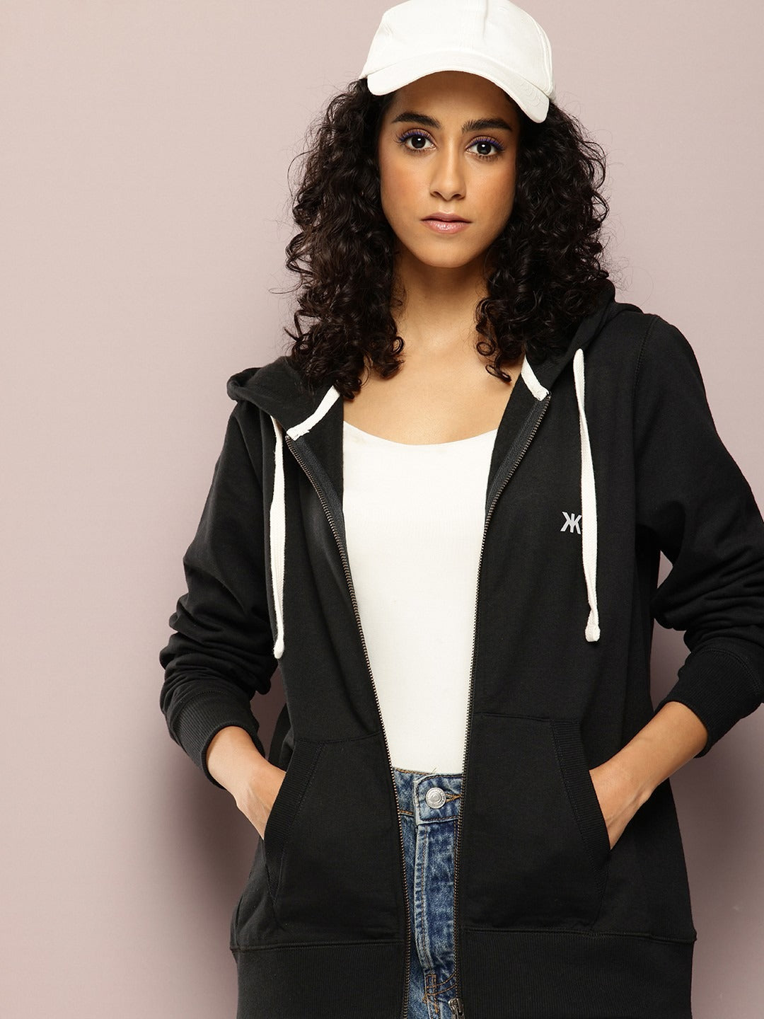 Women Hooded Zipper – Lightweight Breathable Zip-Up Hoodie for Pakistan | DENIMS