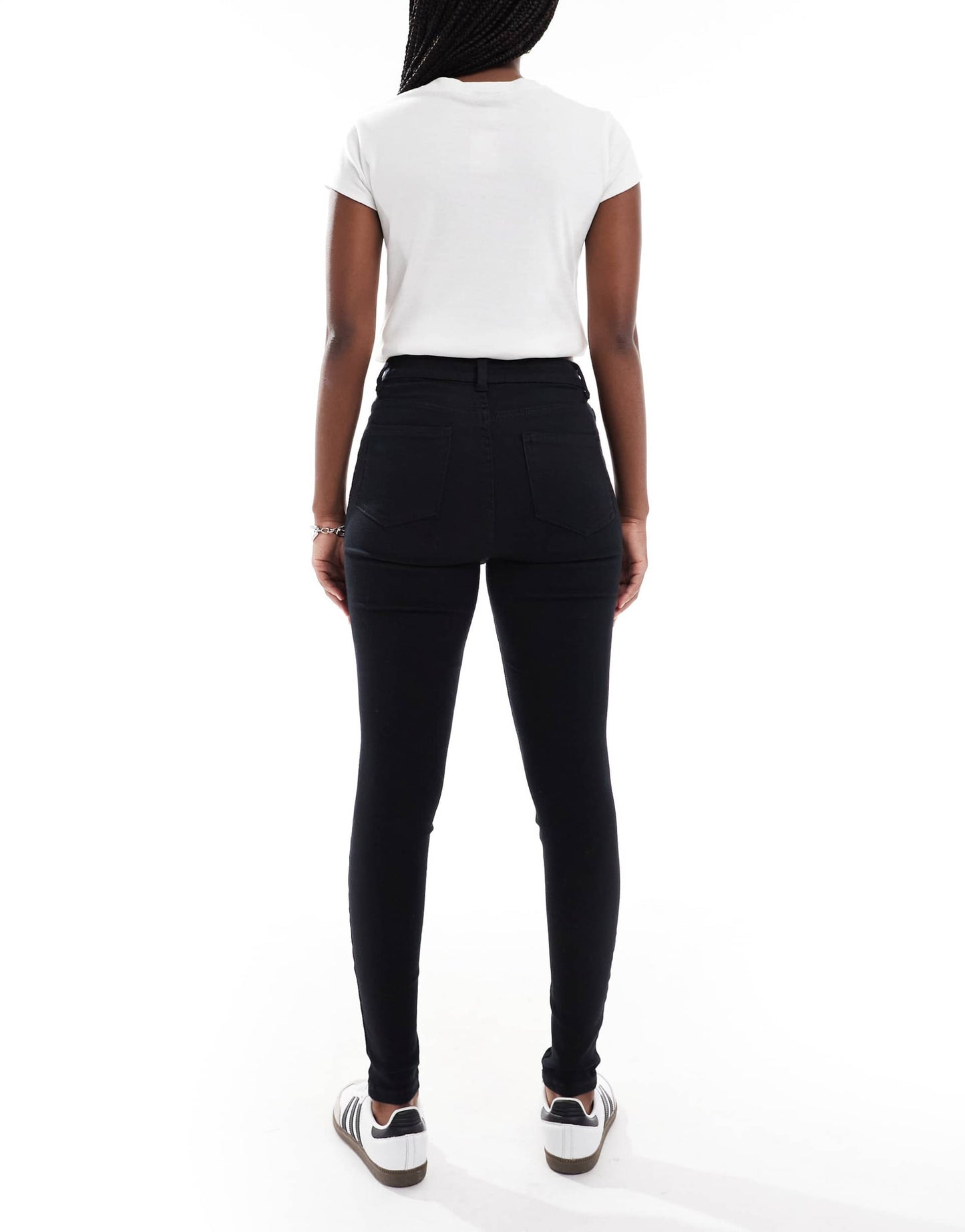 Skinny Jean in Black – Stretchable Slim Fit Denim for Men in Pakistan | DENIMS