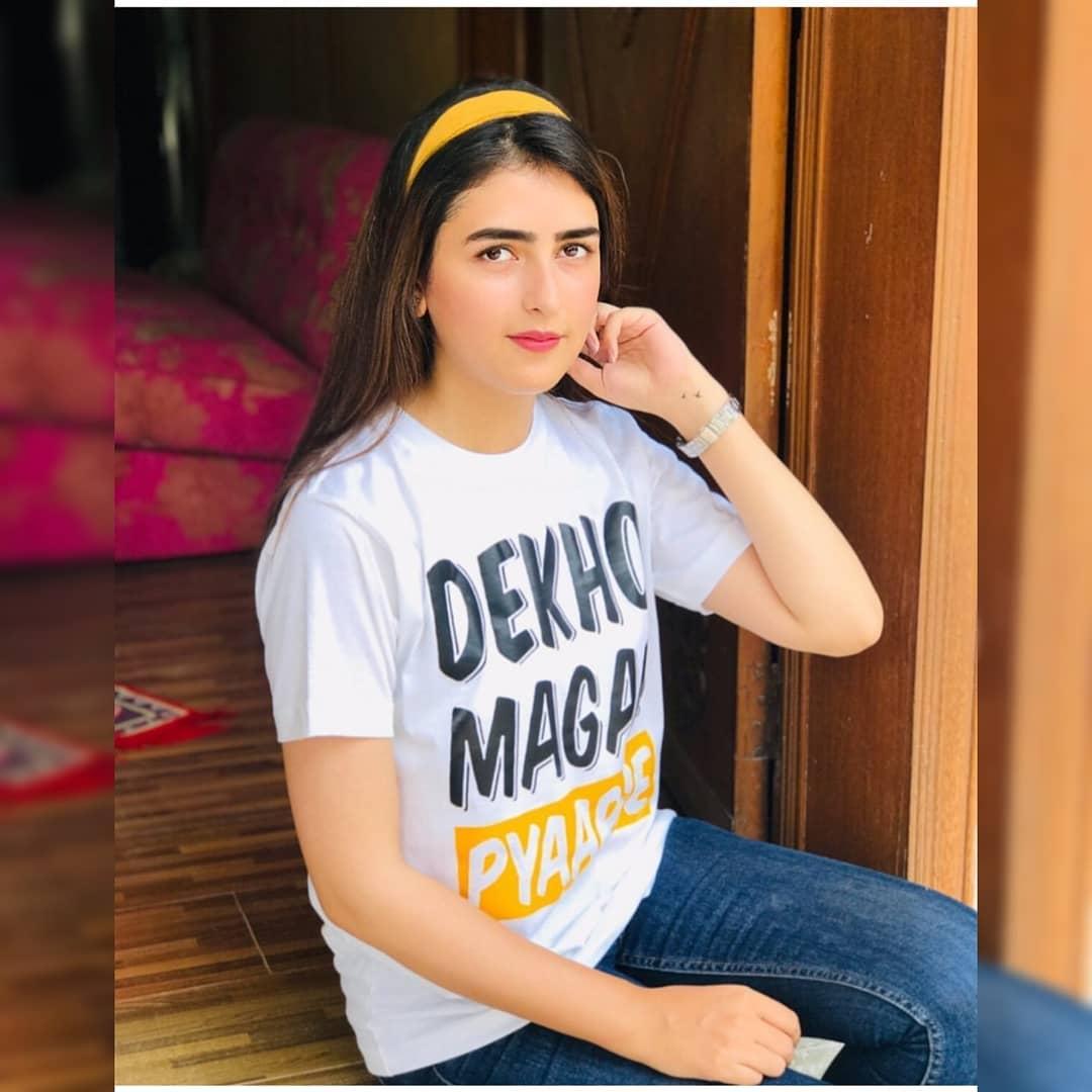 White Dekho Magar Pyaar Sel Cotton Printed T-shirt For Womens