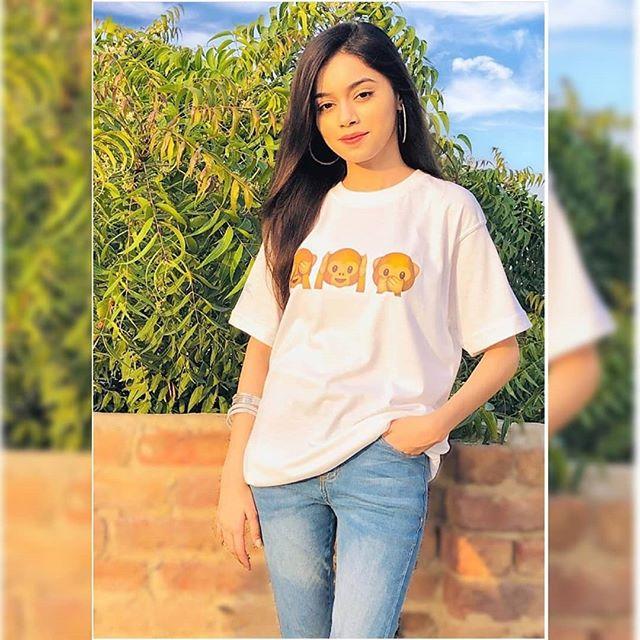 White Monkeys Cotton Printed T-shirt For Womens