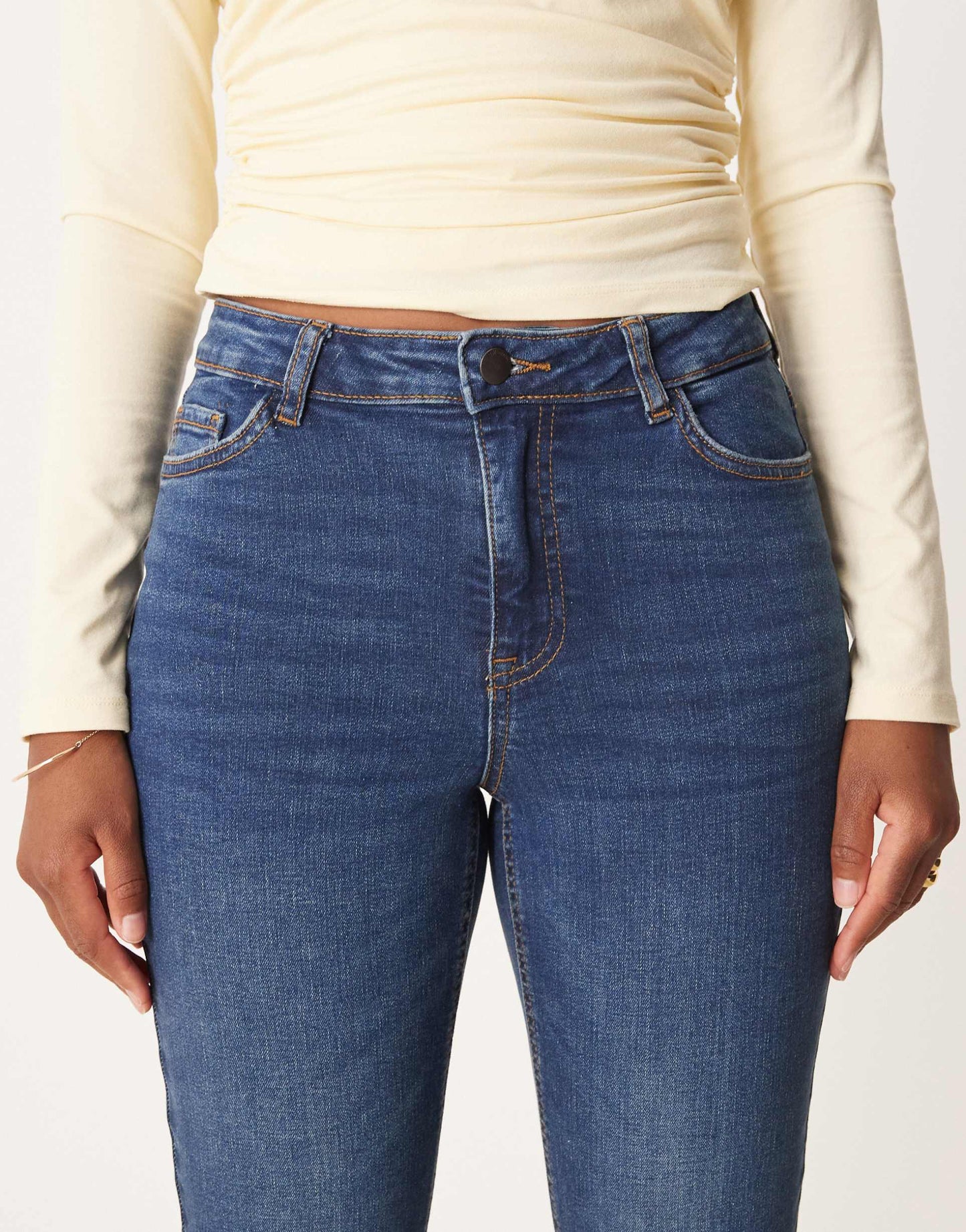 Skinny Jeans in Mid Blue Denim – Slim Fit Stretchable Jeans for Men in Pakistan | DENIMS