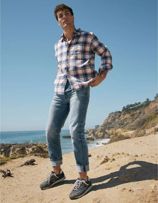 Distressed Athletic Straight Jeans For Men - DENIMS 