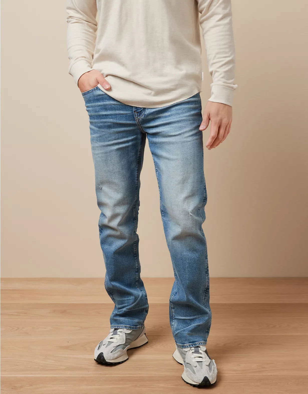 Distressed Relaxed Straight Jeans For Men - DENIMS 
