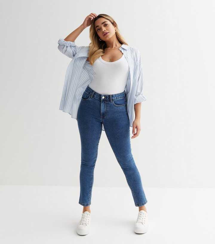 Petite Blue Mid Rise Amie Skinny Jeans - DENIMS 