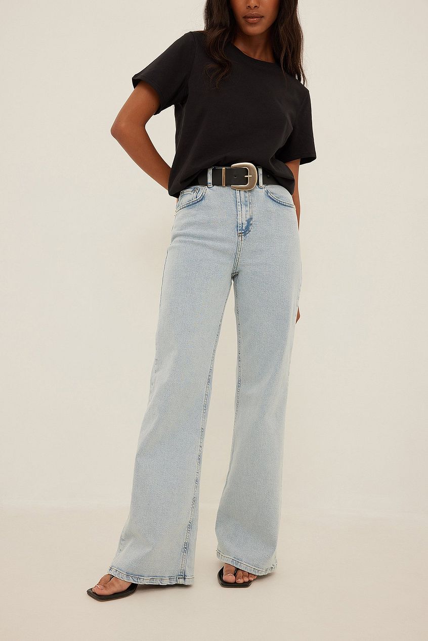 Relaxed Bootcut Fit Jeans - DENIMS 