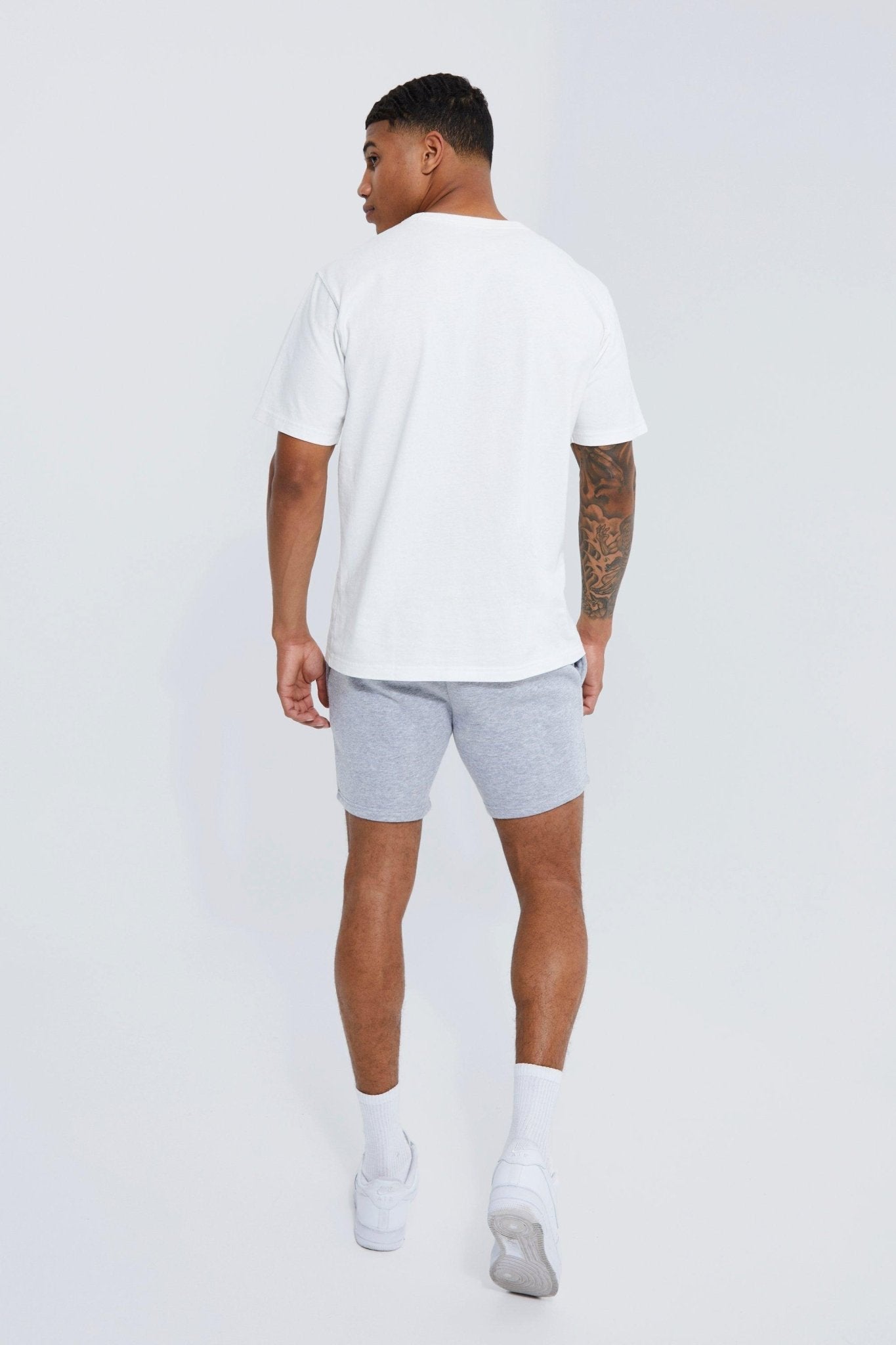BASIC SLIM FIT SHORT LENGTH JERSEY SHORT - DENIMS - Shorts - 