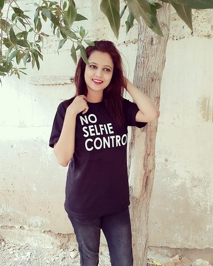 Black No Selfie Control Printed T - Shirt For Her - DENIMS - Tops & T - Shirts - 