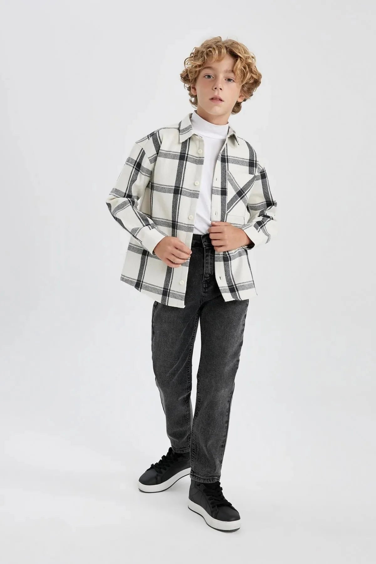 Boy Carrot Fit Jeans Trousers - DENIMS - Boys Jeans - 