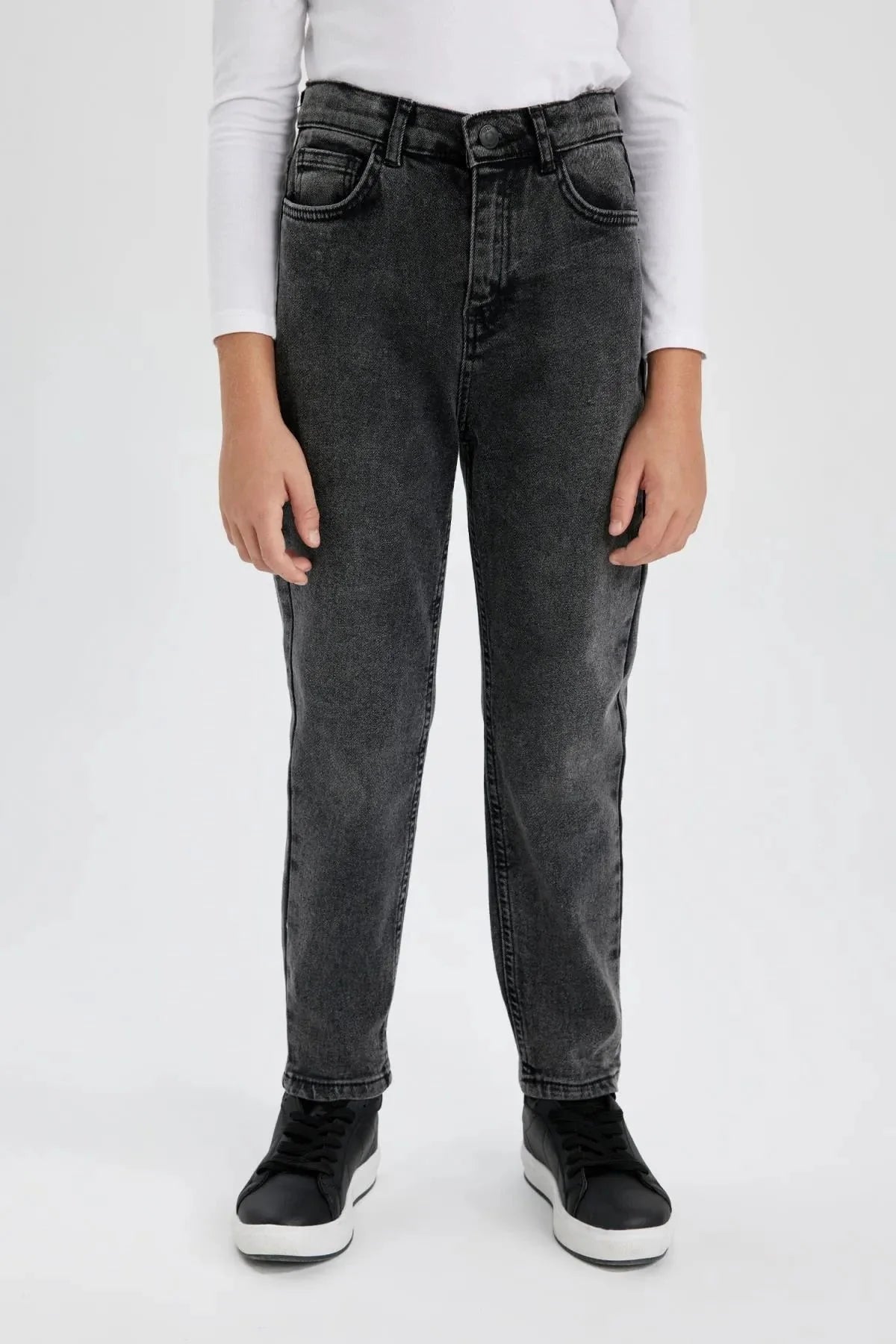 Boy Carrot Fit Jeans Trousers - DENIMS - Boys Jeans - 