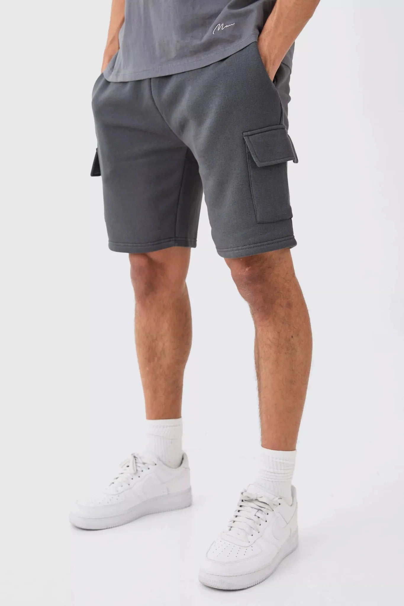LOOSE FIT MID LENGTH CARGO SHORT - DENIMS - Shorts - 