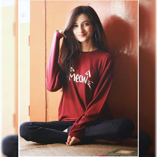 Mehroon Meow Cotton Printed T - shirt For Womens - DENIMS - Tops & T - Shirts - 