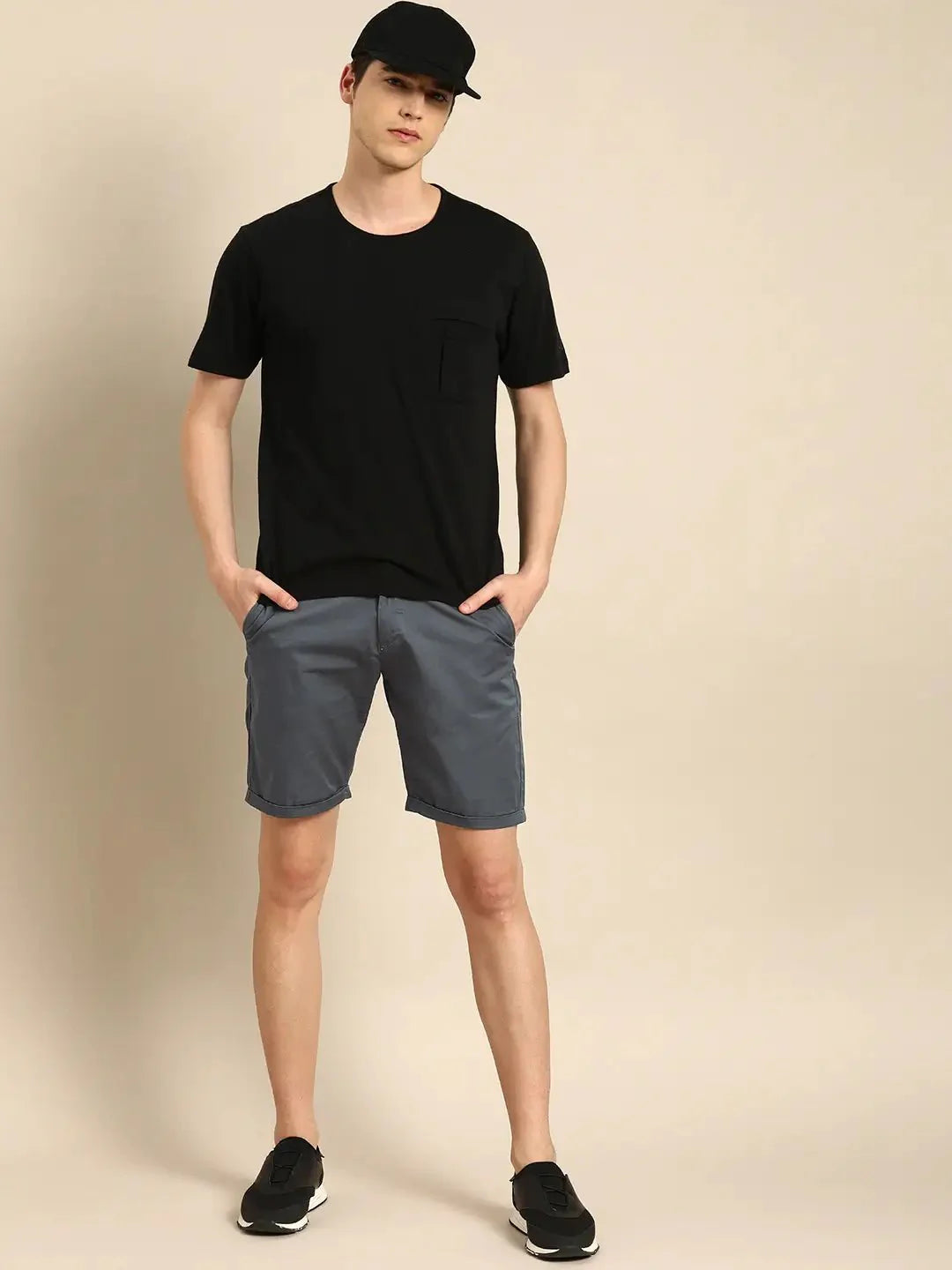 Men Charcoal Gray Solid Slim Fit Chino Shorts - DENIMS - Shorts - 