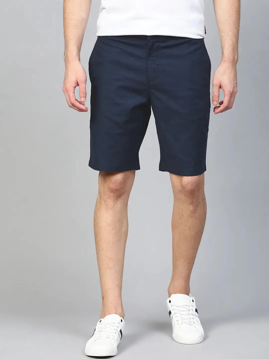 Men Navy Blue Checked Regular Fit Regular Shorts - DENIMS - Shorts - 