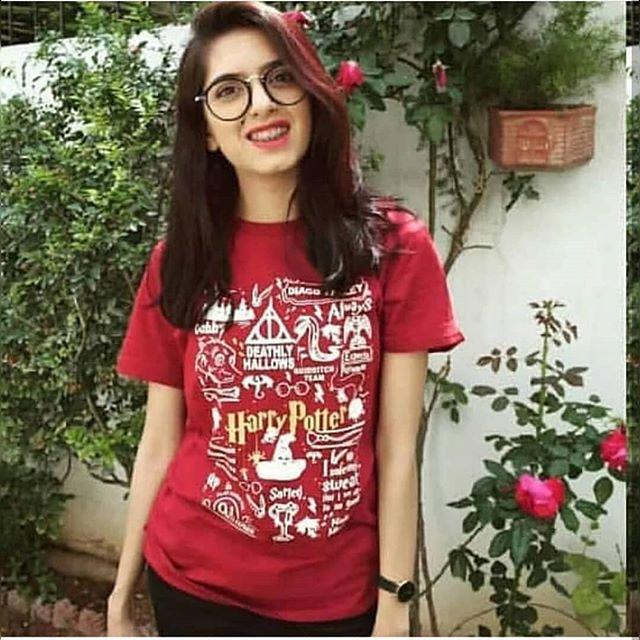 Red Harry Potter New Cotton Printed T - Shirt For Women - DENIMS - Tops & T - Shirts - 