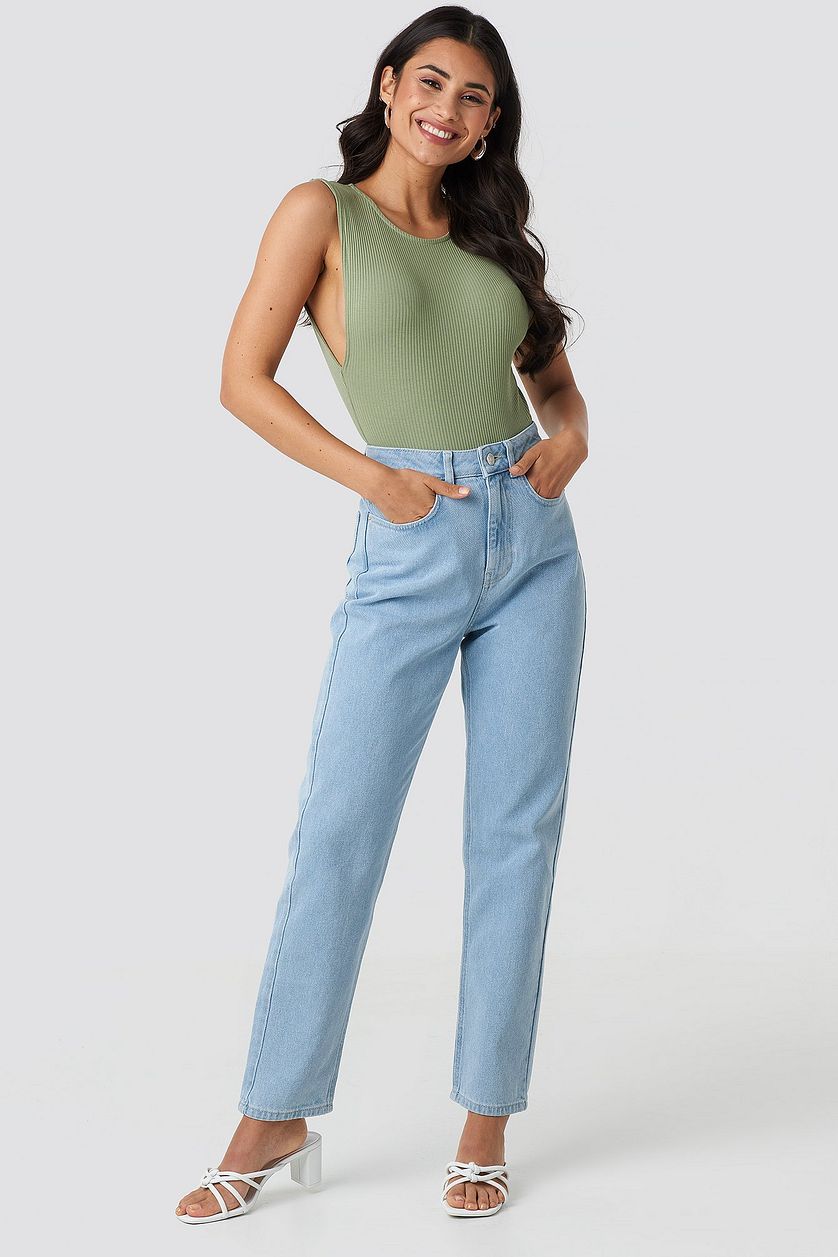 Mid Rise Vintage Fit Jeans